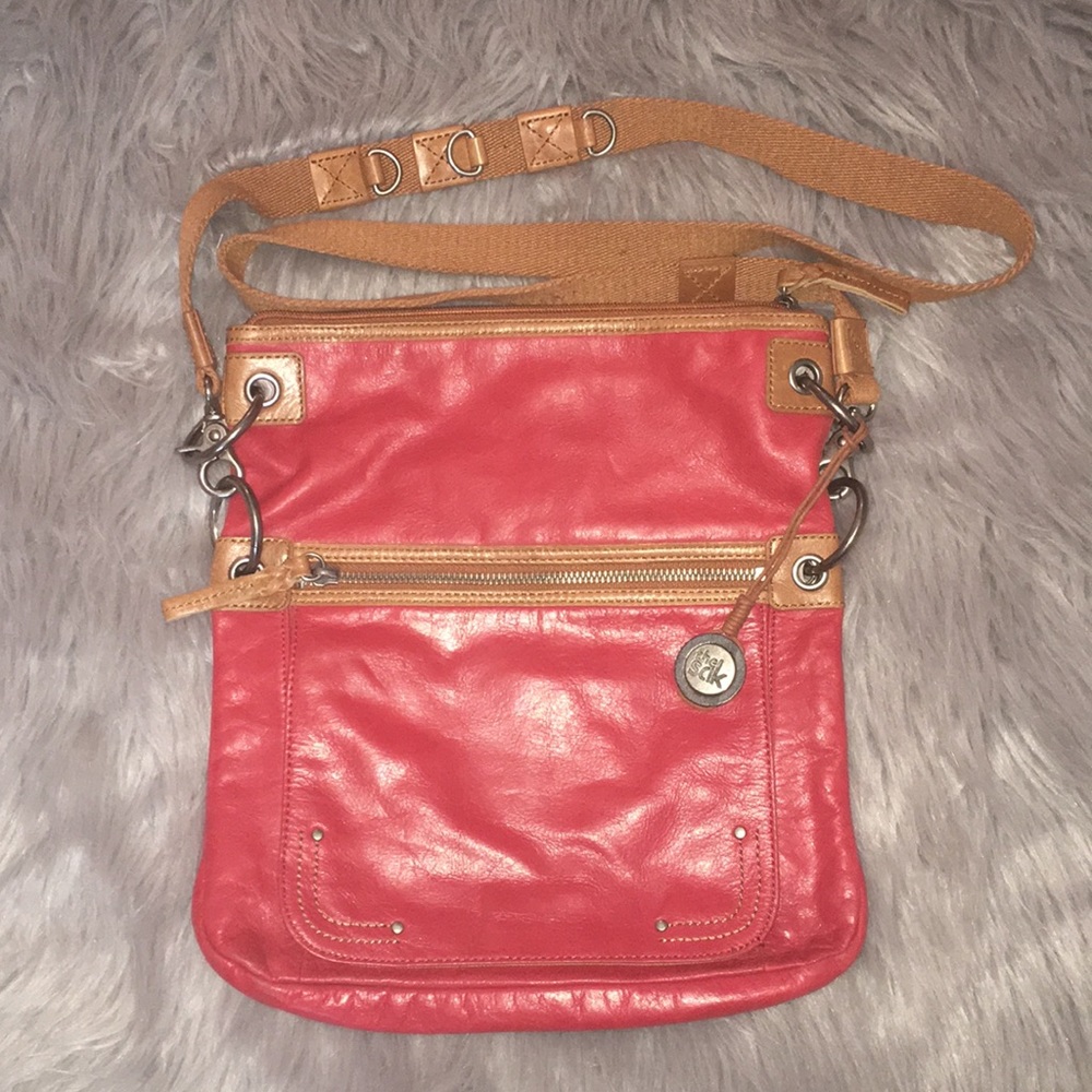 The Sak Crossbody Leather Purse